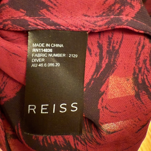 REISS Maroon/Black Polyester Abstract Print Round Neck 3/4 Sleeve Blouse - Picture 5 of 8